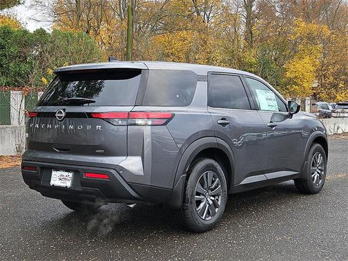 2025 Nissan Pathfinder S 4WD
