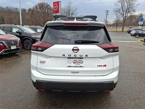 2025 Nissan Rogue Rock Creek