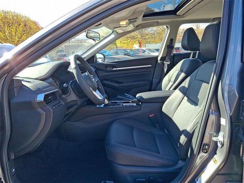 2025 Nissan Altima 2.5 SL