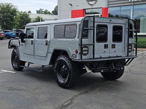 2001 Am General Hummer Enclosed