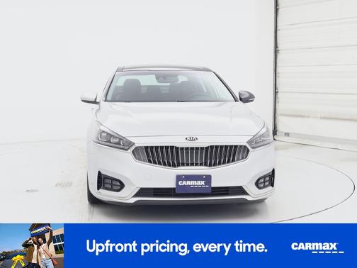 Silver 2017 Kia Cadenza Technology