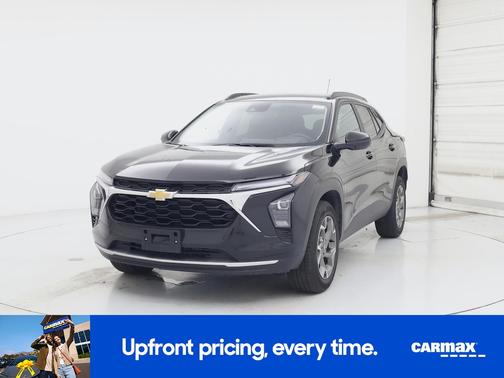 Black 2025 Chevrolet Trax LT