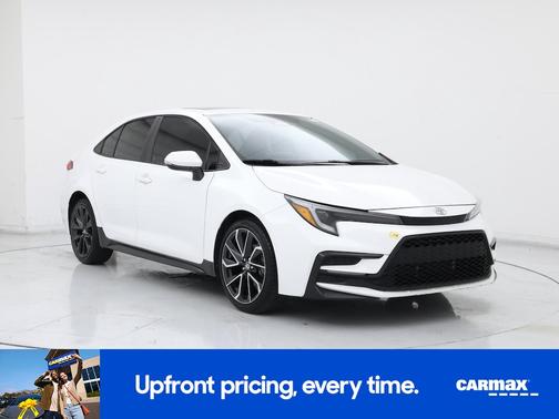 White 2023 Toyota Corolla SE