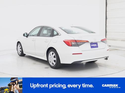 White 2022 Honda Civic LX