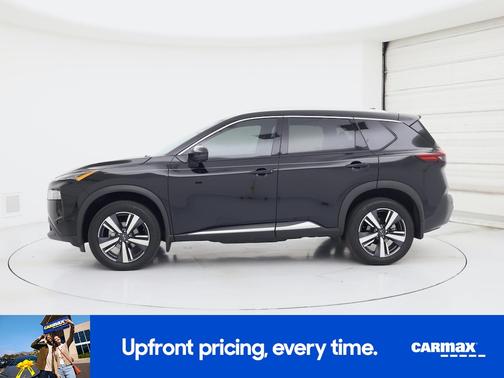 Black 2023 Nissan Rogue SL