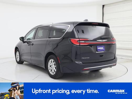 Black 2025 Chrysler Pacifica Select