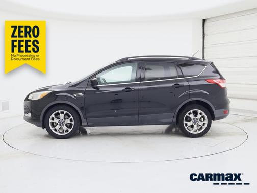Black 2016 Ford Escape SE