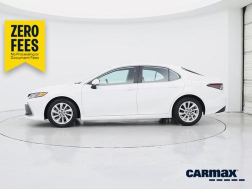 White 2022 Toyota Camry LE
