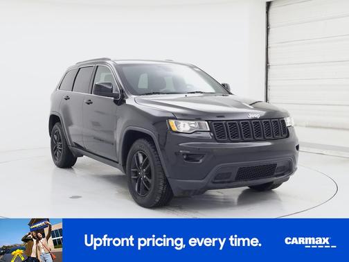 Black 2020 Jeep Grand Cherokee Laredo