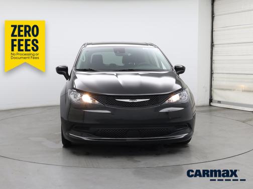 Black 2023 Chrysler Voyager LX