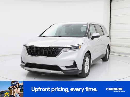 2023 Kia Carnival LX