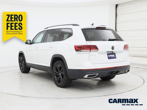 White 2023 Volkswagen Atlas SE w/Tech