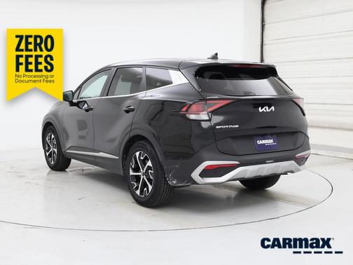Black 2024 Kia Sportage EX