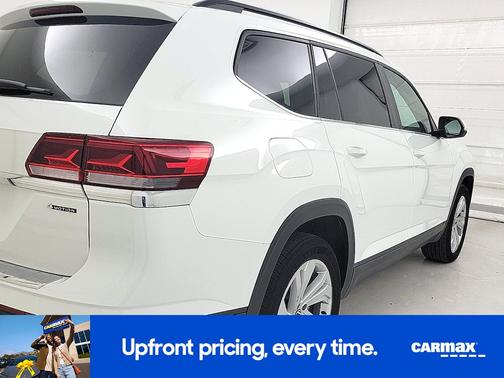 White 2023 Volkswagen Atlas SE w/Tech