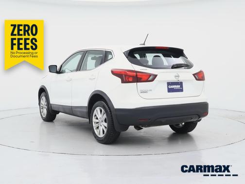 White 2017 Nissan Rogue Sport S