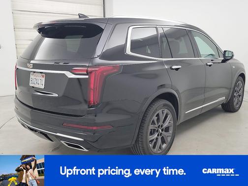 Black 2020 Cadillac XT6 Premium Luxury
