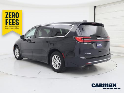 Black 2023 Chrysler Pacifica Touring L