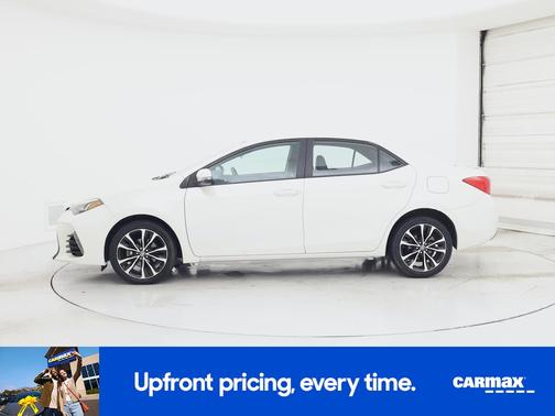 White 2017 Toyota Corolla SE