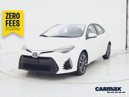 White 2017 Toyota Corolla SE
