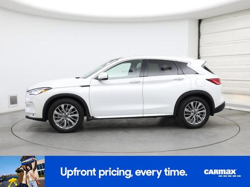 White 2023 INFINITI QX50 Luxe