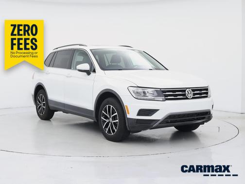 White 2021 Volkswagen Tiguan SE