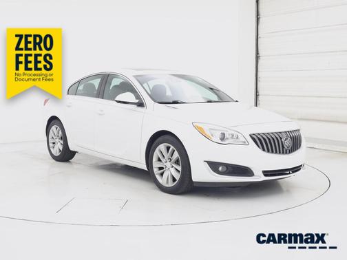White 2016 Buick Regal Premium