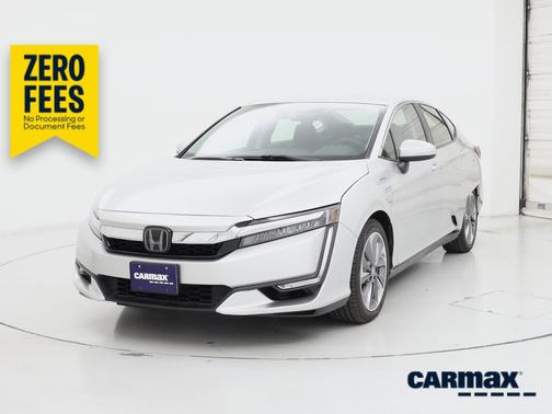 Silver 2018 Honda Clarity Plug-In Hybrid