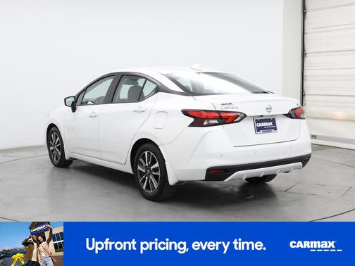 2022 Nissan Versa SV