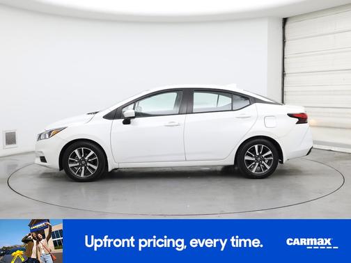 2022 Nissan Versa SV