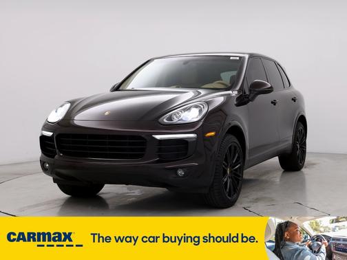 2017 Porsche Cayenne Platinum