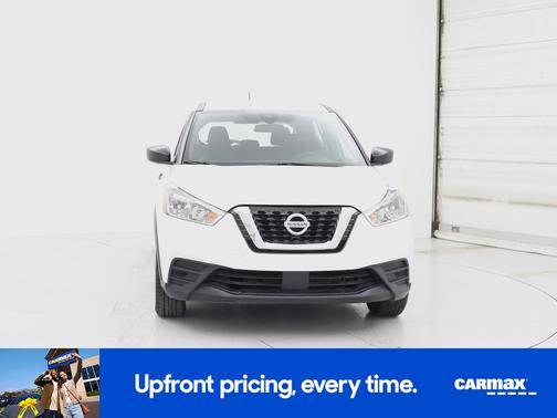 White 2020 Nissan Kicks S