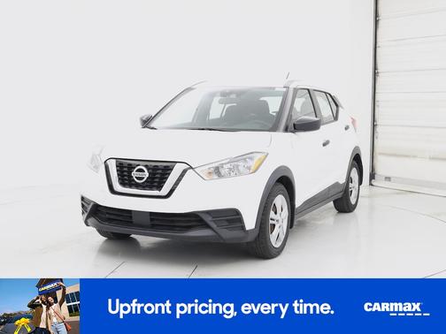 White 2020 Nissan Kicks S