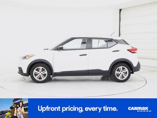 White 2020 Nissan Kicks S