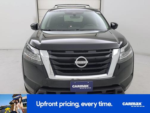 Black 2023 Nissan Pathfinder SL