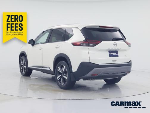 White 2023 Nissan Rogue SL