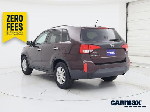 Burgundy 2015 Kia Sorento LX
