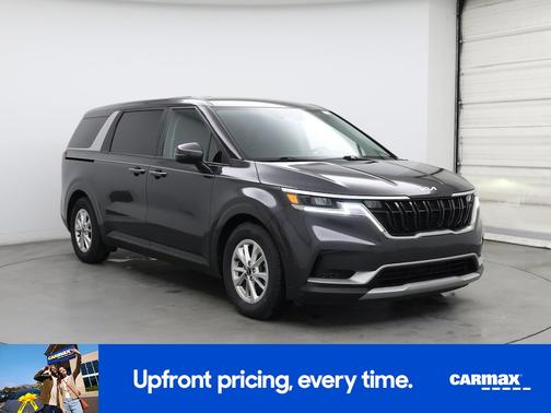 2023 Kia Carnival LX