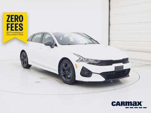 White 2022 Kia K5 GT-Line
