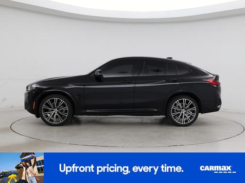 Black 2024 BMW X4 XDrive30i