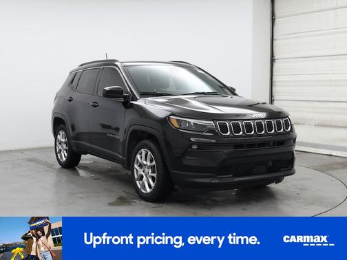 2023 Jeep Compass Latitude Lux
