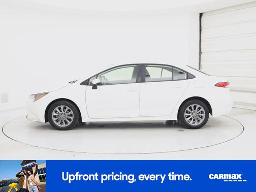 White 2020 Toyota Corolla LE