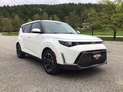 2024 Kia Soul EX