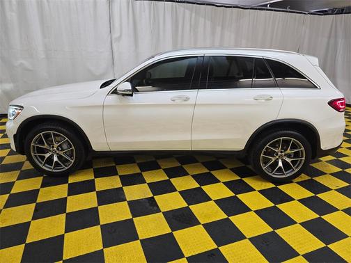 2021 Mercedes-Benz GLC 300 4MATIC