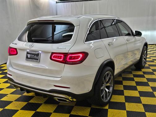 2021 Mercedes-Benz GLC 300 4MATIC