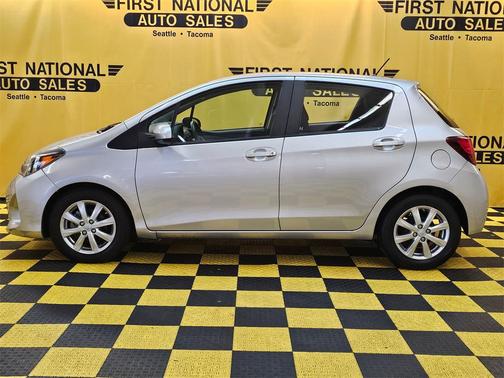 2015 Toyota Yaris LE