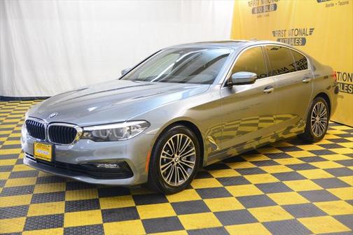 2018 BMW 530 530i