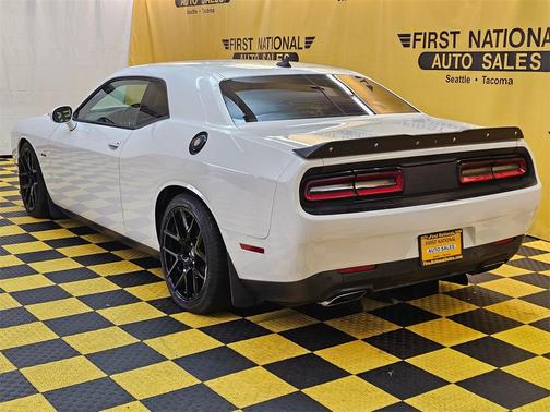 2017 Dodge Challenger R/T