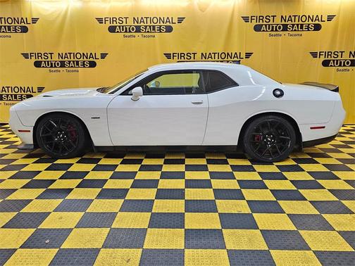 2017 Dodge Challenger R/T