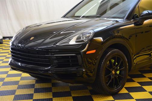 2019 Porsche Cayenne Base
