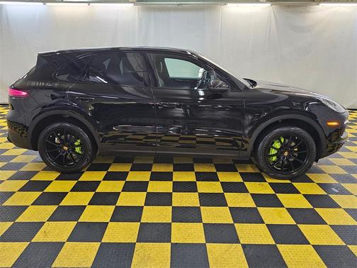 2019 Porsche Cayenne Cayenne